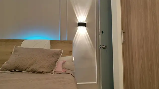 agussaenz online show from 1, 4, 2026