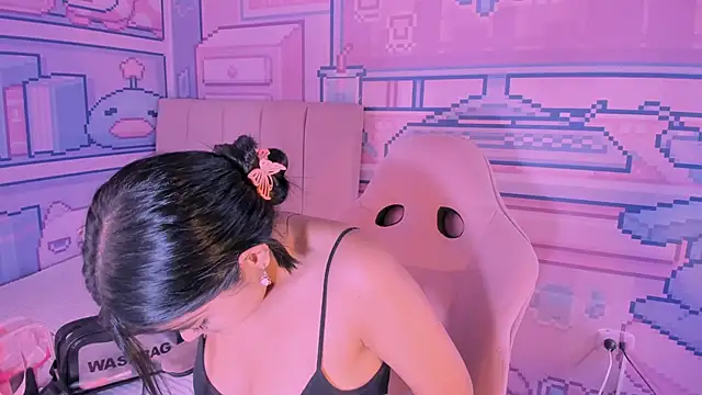  18alice online show from 11, 2, 2025