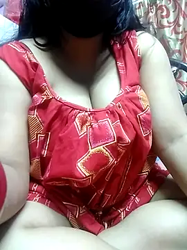 BERRY 00 online show from 6, 3, 2025