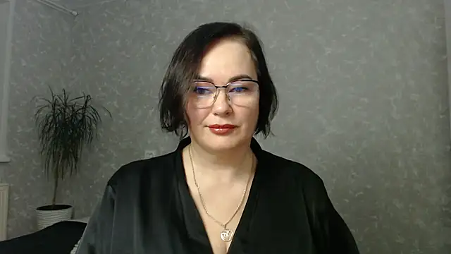 Snapshot of Nora_Star chatting on 10, 9, 2025 Nora Star online show from 10, 9, 2025