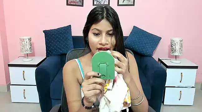Snapshot of dumbledora chatting on 3, 2, 2025 dumbledora online show from 3, 2, 2025