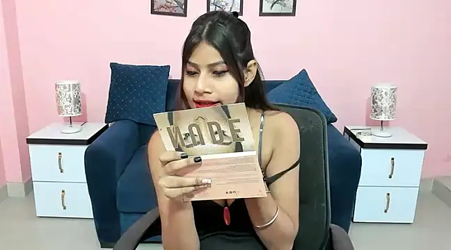 Snapshot of dumbledora chatting on 8, 2, 2025 dumbledora online show from 8, 2, 2025