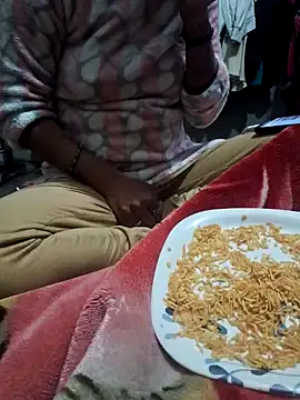 Snapshot of sxy_life chatting on 25, 12, 2024 sxy life online show from 25, 12, 2024