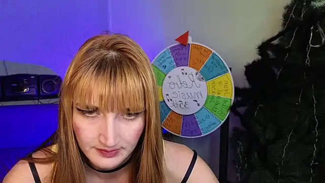 Snapshot of Nika_Kitten chatting on 3, 2, 2025 Nika Kitten online show from 3, 2, 2025