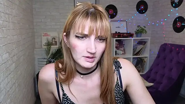 Snapshot of Nika_Kitten chatting on 3, 2, 2025 Nika Kitten online show from 3, 2, 2025