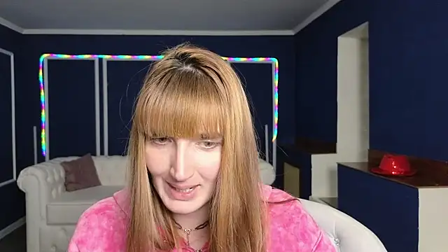 Snapshot of Nika_Kitten chatting on 5, 3, 2025 Nika Kitten online show from 5, 3, 2025