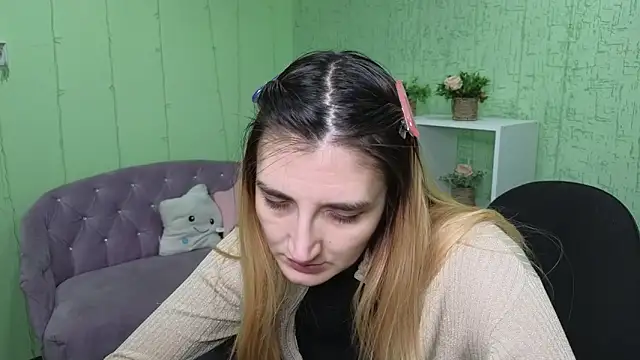 Nika Kitten online show from 18, 12, 2025