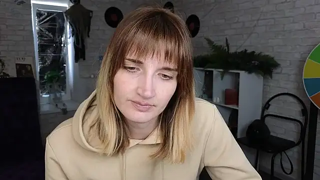 Nika Kitten online show from 16, 3, 2026