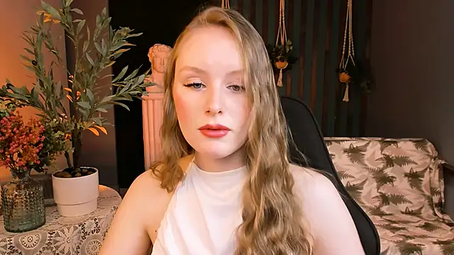 VivienLeeigh online show from 27, 11, 2025
