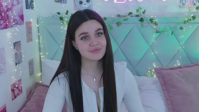 RihannaRose online show from 25, 1, 2025