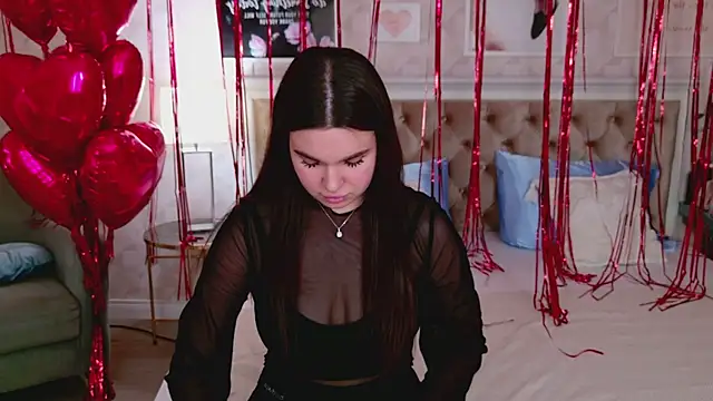 RihannaRose online show from 11, 2, 2025