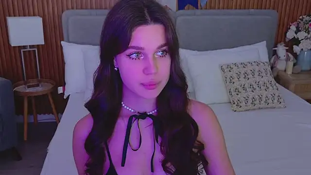 RihannaRose online show from 29, 9, 2025