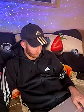 Snapshot of Tall_REC chatting on 2, 12, 2024 Tall REC online show from 2, 12, 2024