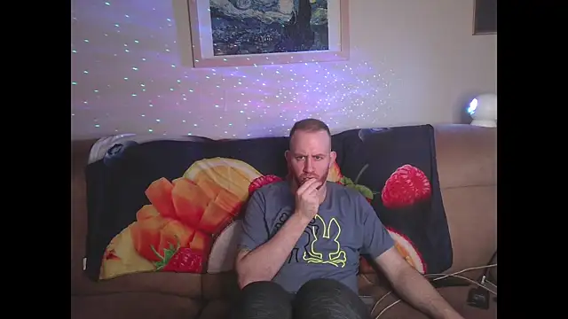 Snapshot of Tall_REC chatting on 4, 12, 2024 Tall REC online show from 4, 12, 2024