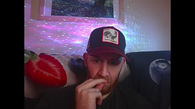 Snapshot of Tall_REC chatting on 17, 12, 2024 Tall REC online show from 17, 12, 2024