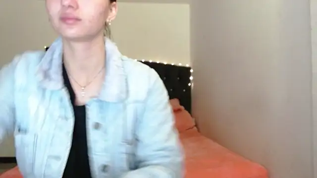 holy juli online show from 26, 3, 2026