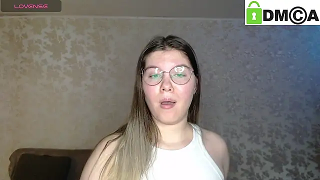 Snapshot of holy_michela chatting on 17, 12, 2024 holy michela online show from 17, 12, 2024