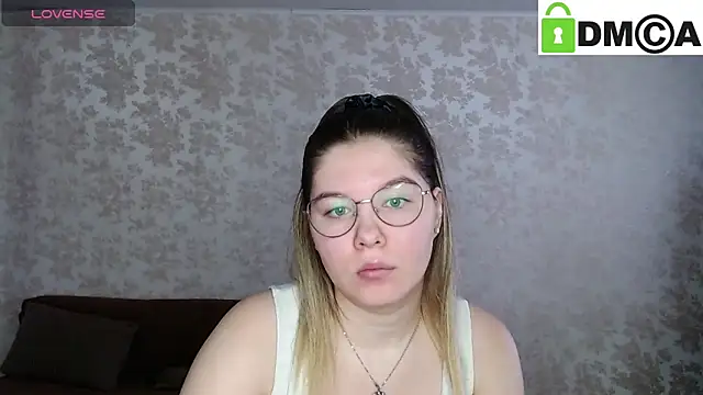 Snapshot of holy_michela chatting on 6, 1, 2025 holy michela online show from 6, 1, 2025