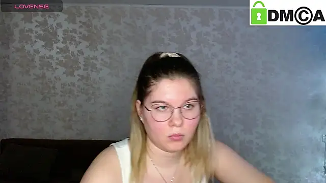 Snapshot of holy_michela chatting on 10, 1, 2025 holy michela online show from 10, 1, 2025