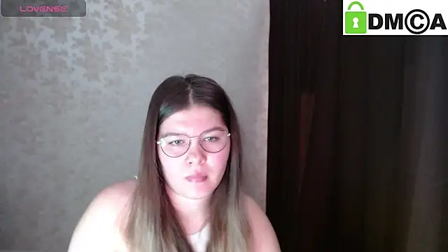 Snapshot of holy_michela chatting on 21, 3, 2025 holy michela online show from 21, 3, 2025