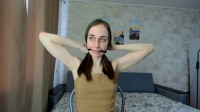 Anika bloom online show from 15, 4, 2026