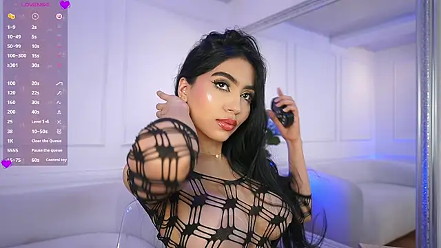 Snapshot of elasummer chatting on 22, 2, 2025 elasummer online show from 22, 2, 2025