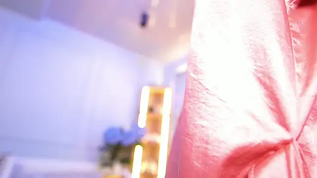 elasummer online show from 7, 4, 2026