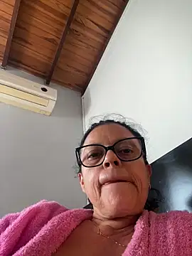 Sharongirl07 online show from 18, 12, 2025