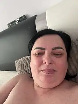 Amandamuller1982 online show from 20, 2, 2025