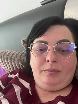 Amandamuller1982 online show from 10, 3, 2025