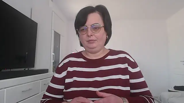 Amandamuller1982 online show from 10, 3, 2025