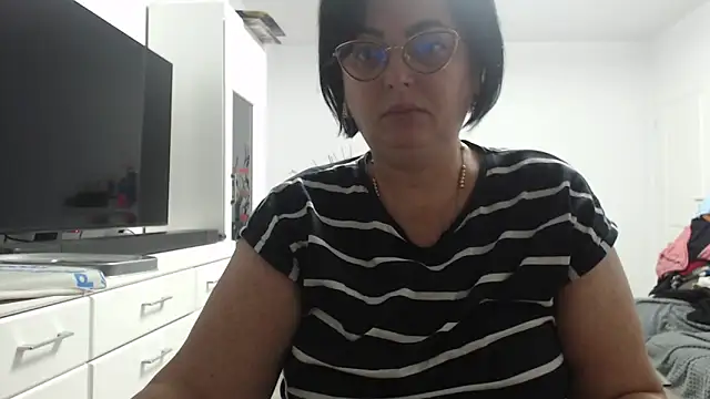 Amandamuller1982 online show from 16, 10, 2025