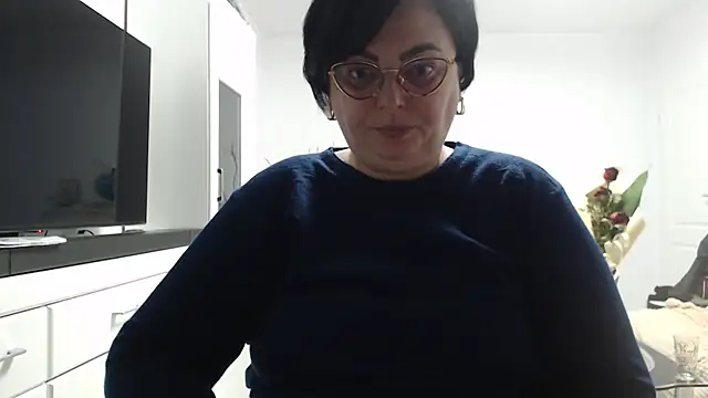 Amandamuller1982 online show from 5, 3, 2026