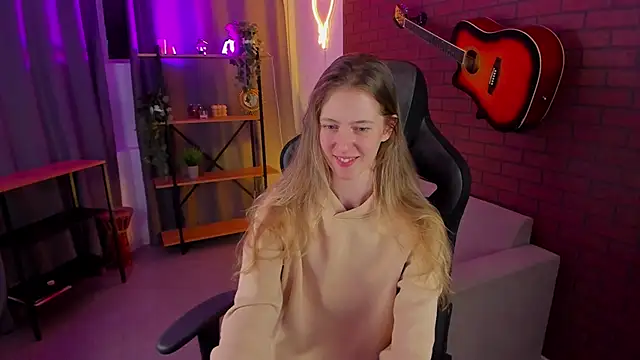 Sharon Evansi online show from 5, 1, 2025