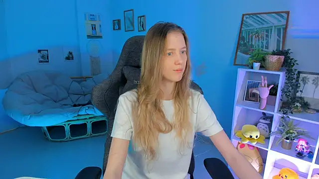 Sharon Evansi online show from 9, 3, 2025