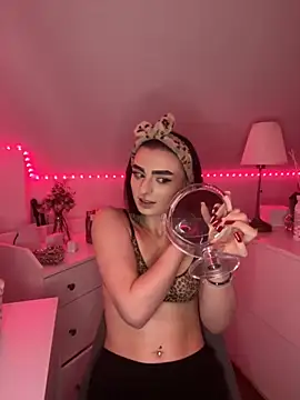 AdelinaAlia online show from 25, 10, 2025