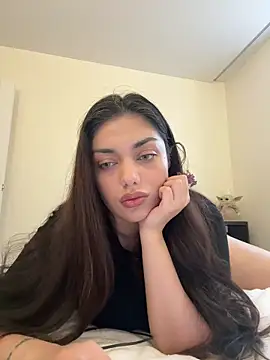 Snapshot of Sweet_Khalifa_ chatting on 15, 12, 2024 Sweet Khalifa online show from 15, 12, 2024