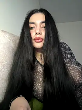 Snapshot of Sweet_Khalifa_ chatting on 12, 10, 2025 Sweet Khalifa online show from 12, 10, 2025