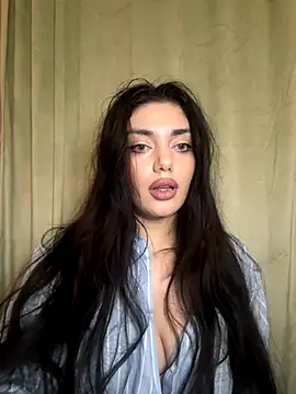 Snapshot of Sweet_Khalifa_ chatting on 26, 11, 2025 Sweet Khalifa online show from 26, 11, 2025