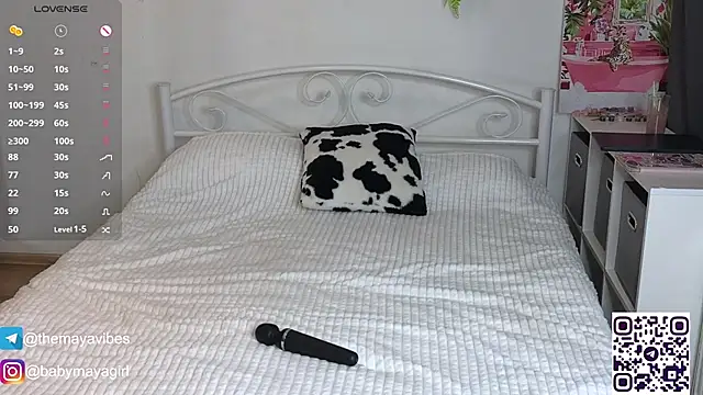 Maya Rave online show from 16, 9, 2025