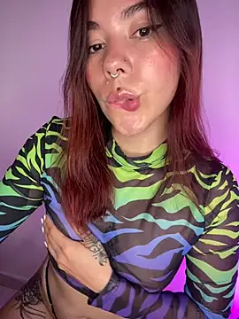 Snapshot of luccianagreyy chatting on 4, 2, 2025 luccianagreyy online show from 4, 2, 2025