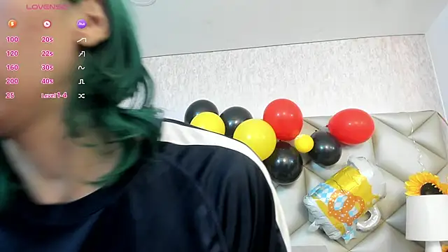 Im gaia online show from 30, 9, 2025