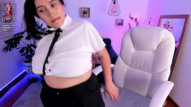 Pamela cheverry online show from 4, 3, 2025