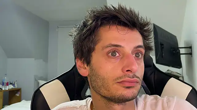 Dylansd online show from 22, 12, 2024