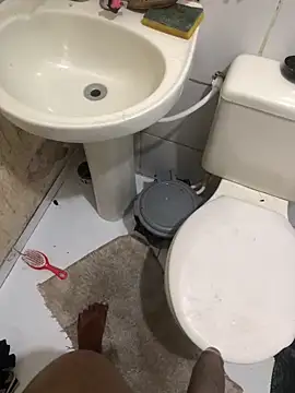 Snapshot of menorbnx chatting on 5, 11, 2025 menorbnx online show from 5, 11, 2025