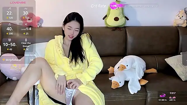 Yilin1999 online show from 14, 12, 2024