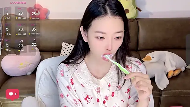 Yilin1999 online show from 9, 3, 2025