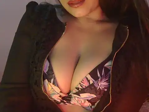 Snapshot of diva-22 chatting on 14, 3, 2026 diva-22 online show from 14, 3, 2026