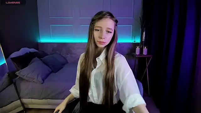 OliviaGentle online show from 7, 1, 2025