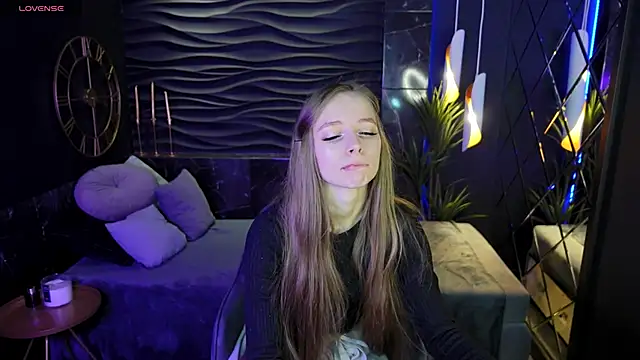 OliviaGentle online show from 13, 1, 2025